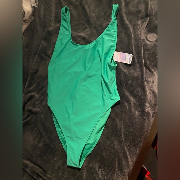 Forever 21 Green one piece swimsuit size medium - Picture 1 of 3
